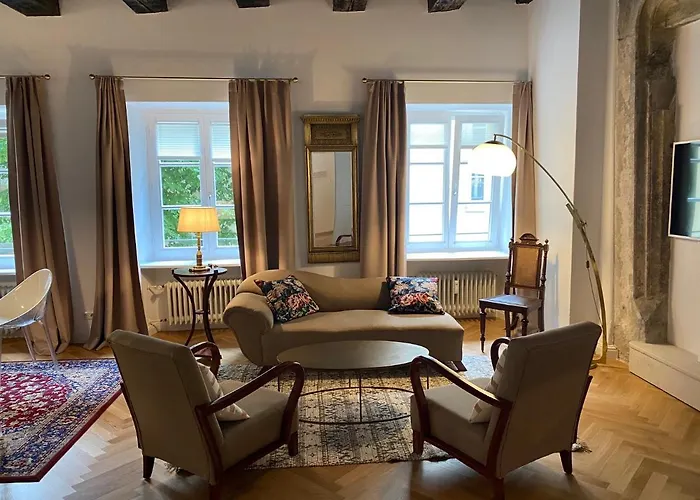 Hotel Goldenes Kreuz *