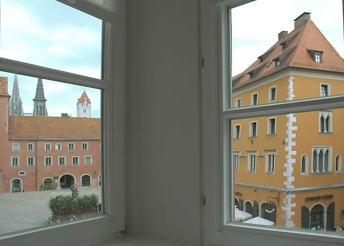 Goldenes Kreuz רגנסבורג